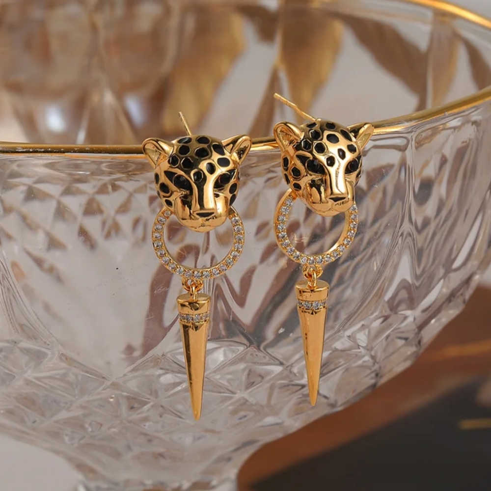 🐯 Punk Tiger Gold tone Spike Earrings 🐯
